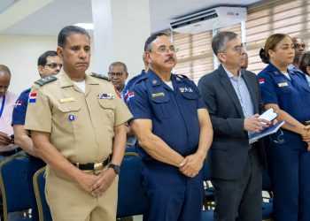 Policía Nacional impulsa nuevas estrategias para fortalecer el sistema de formación policial