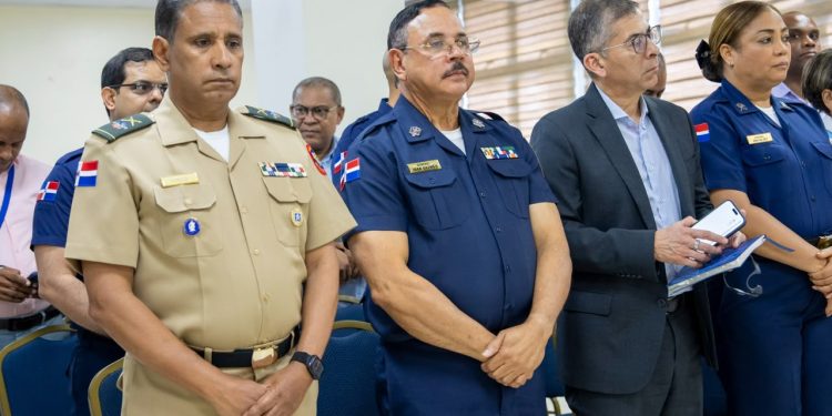 Policía Nacional impulsa nuevas estrategias para fortalecer el sistema de formación policial