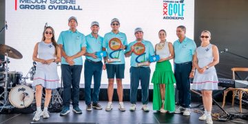 Espínola y Lomba conquistan máximo galardón torneo de golf Adoexpo