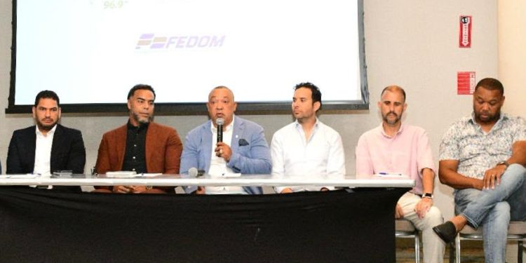 FEDOM ejecutará Plan de Desarrollo del Béisbol Dominicano con fondos de premio del Clásico Mundial 2026