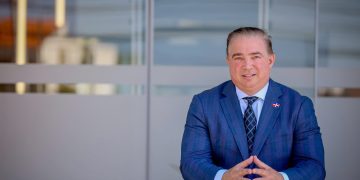 Héctor Porcella plantea crear una Superintendencia de Aviación Civil y una nueva ley para unificar el sector