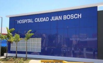 Médicos del Hospital Ciudad Juan Bosch denuncian «clima de intimidación» e interferencia de terceros