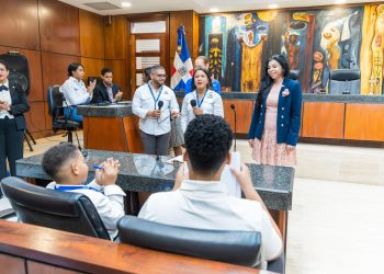 Hijos de los servidores del Ministerio Público participan en programa “Fiscal por un día”