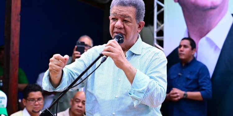 Leonel asegura PRM no pudo mantener programa de 24 horas de energía: “El pueblo se cansó”
