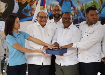 Santos Badía anuncia transformación integral del sistema educativo dominicano