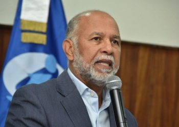 ADP Desautoriza a Juan Valdez hablar en nombre del Magisterio Nacional