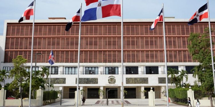 Informe de la Cámara de Cuentas confirma buena administración de presupuesto en el Senado y publica informe sin salvedad ni hallazgos