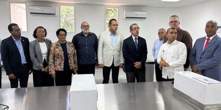 CONALECHE proyecta Planta Procesadora de Lácteos de la UASD como referente nacional para la formación de queseros