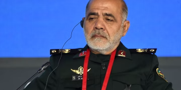 Irán amenaza a los países del Golfo que ayuden al ejército estadounidense