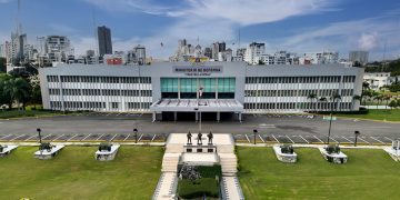 Gobierno dominicano habilita centro de acopio en apoyo a Colombia