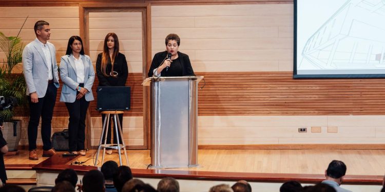 MIVHED y SINEDOM capacitan a cerca de 200 profesionales en Santiago sobre el nuevo Código de Construcción de la República Dominicana