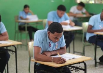 Ministerio de Educación convoca a cerca de 28 mil estudiantes para la segunda convocatoria de las Pruebas Nacionales 2026