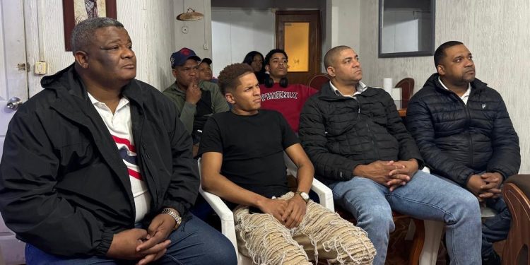 Dominicanos en Chile se suman al lanzamiento del Instituto del Futuro, liderado por Roberto Fulcar