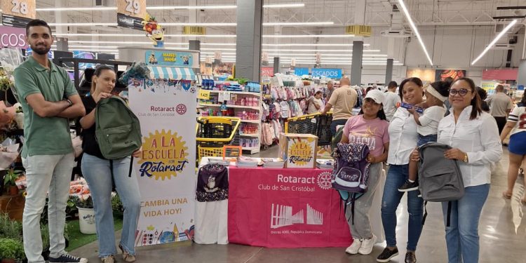 Club Rotaract San Cristóbal realiza con éxito jornada "A la Escuela con Rotaract"