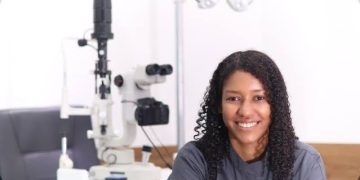 Altas temperaturas y aire acondicionado aumentan las consultas por ojo seco, alerta oftalmóloga