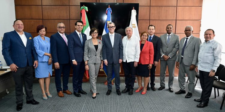 Ministerio de Trabajo anuncia fortalecimiento de las estadísticas laborales mediante cooperación entre República Dominicana y México