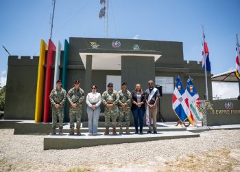 Ejército entrega remozado el emblemático puesto militar Pirámide 204 en la Sierra de Neyba