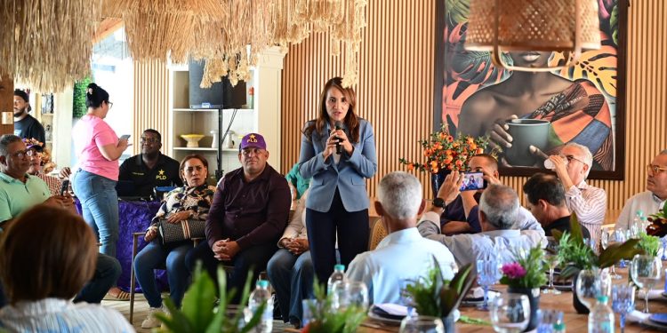 Zoraima Cuello: “La sociedad está añorando al PLD y nuestro deber es comunicar con la verdad y las evidencias”