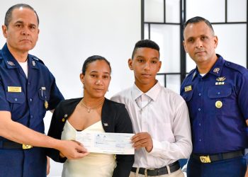 Policía Nacional entrega prestaciones por sobrevivencia a familiares de agentes fallecidos en el cumplimiento del deber