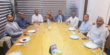 Alcalde Manolito Ramírez socializa el Plan Municipal de Ordenamiento Territorial con la dirección provincial de la Fuerza del Pueblo