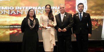 Alcaldesa Betty Gerónimo recibe Premio Internacional Tonantzin 2026 por su labor en favor de las familias y la niñez