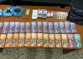 Policía ocupa cuatro armas de fuego y drogas durante operativos preventivos en Los Guaricanos, SDN