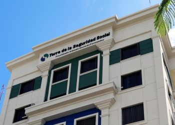 Piden al CNSS una salida que garantice pensiones dignas a servidores con más de 20 años en el Estado