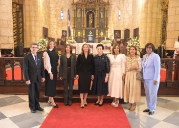 Ministerio de la Mujer conmemora aniversario destacando avances en derechos