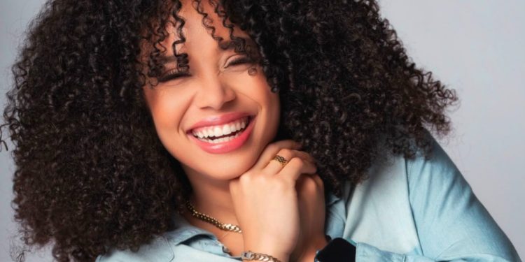 Chelsy Bautista es seleccionada por Forbes Dominicana entre los jóvenes que están transformando el futuro del país