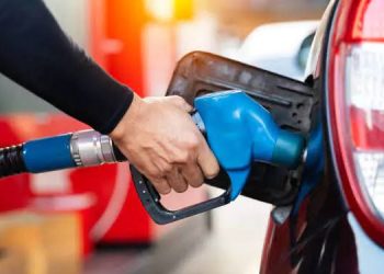 MICM: Aumentan RD$3.00 a la gasolina y el gasoil regular