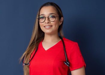 Un equipo multidisciplinario impulsa la atención especializada de la salud cerebral en La Romana