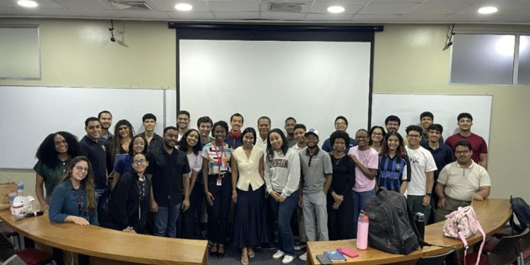 INTEC recibe a la científica dominicana Yazmin Feliz, referente internacional en ingeniería biomédica e innovación
