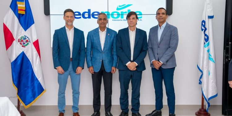 El ministro Joel Santos asume conducción estratégica del sector eléctrico y presidencia del CUED