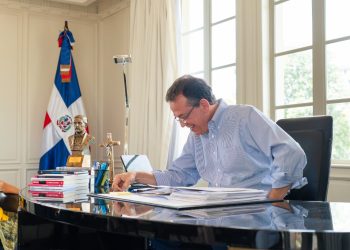 Ito Bisonó y Marco Rubio abordan temas clave entre RD y Estados Unidos