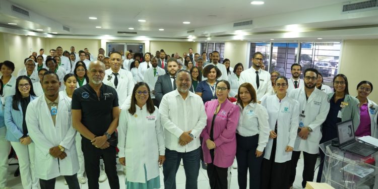 Hospital Moscoso Puello da la bienvenida a nueva promoción de médicos residentes