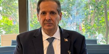 Victor Atallah presenta en Washington los avances que posicionan a RD como referente regional en salud