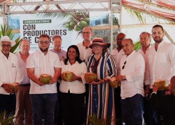 Empresa multinacional inicia inversiones en el sector coco de República Dominica