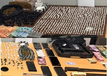 DINTEL ocupa más de 700 gramos de drogas y arresta a dos personas durante operativos contra el microtráfico en Jimaní