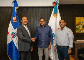 INTRANT abre diálogo con actores privados de transporte para fortalecer norma regula servicios