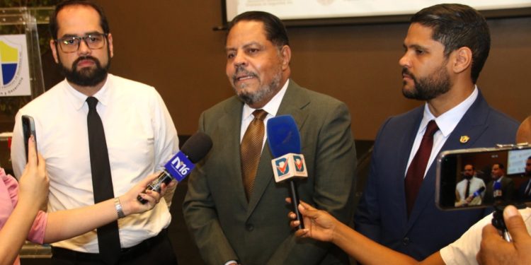 Adesinc alerta que nuevo Código Penal vulnera seguridad jurídica de empresas de vigilancia