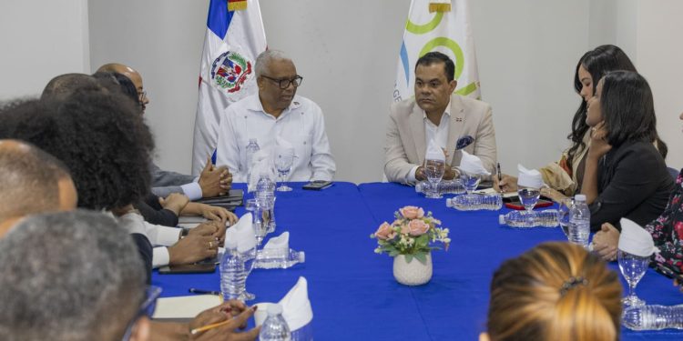 DGJP y DIDA unen esfuerzos para fortalecer la atención y respuesta a pensionados y jubilados