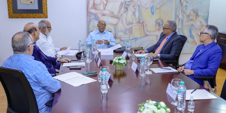 Comisión de Seguimiento del Código penal realiza su primera reunión en Unapec