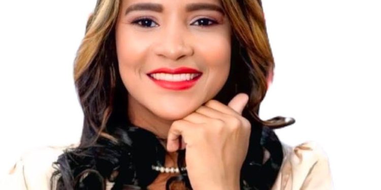 Dirigente Cristina Encarnación renuncia al PRM