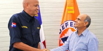 Defensa Civil y COE confirman unión por la protección de vidas