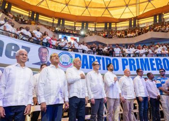 Andrés Bautista pide a partidos no politizar la educación