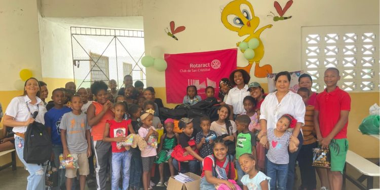 Cub Rotaract San Cristóbal y la Iglesia Filadelfia de AIC llevaron alegria a la Institución de Cuidado Infantil la Suiza en San Cristóbal