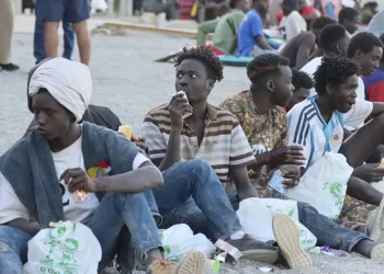 La Policía identifica a 528 menores que permanecen en Ceuta tras la entrada masiva