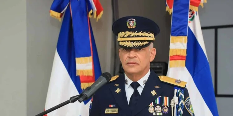 Nuevo jefe de la PN da 30 días a mandos para declarar su patrimonio o serán destituidos