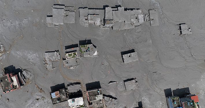Tragedia en Nepal: Número de muertos aumenta mientras continúa la búsqueda de 1.400 desaparecidos