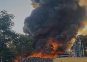 Incendio de gran magnitud afecta vertedero de Cancino Segundo; investigan origen del fuego